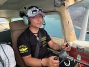 操縦してるところを教官が撮影してくれました^_^