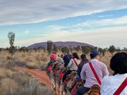 ラクダの上からユララ