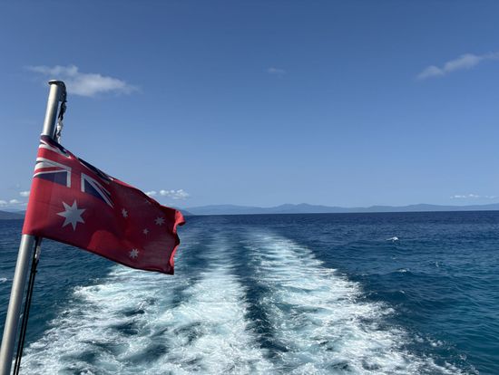 ケアンズからグリーン島へ向かうボートで
