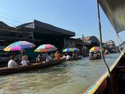 水上マーケット