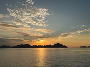 ハロン湾の夕日