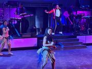 マイケルも盛り上がる