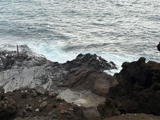 潮吹き岩　豪快なものは見れませんでした