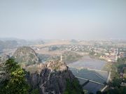 頂上までは５００段！！