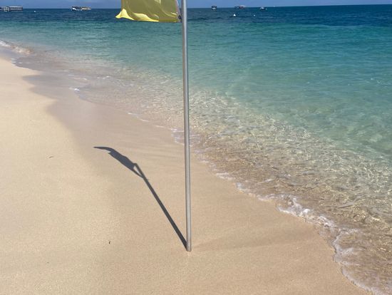 綺麗な海とビーチ