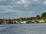 トレンサップ湖クルーズ