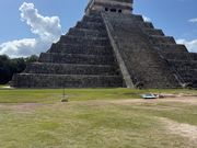 ピラミッドでは色々と歴史や雑学も学べました