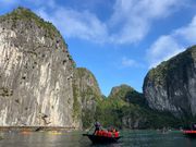 小舟乗り体験で📷