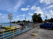 パラセーリング船出発場所