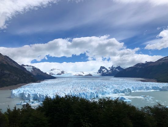 ペリトモレノ氷河