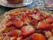 美味しいフルーツピザ！