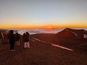 マウナケア山頂での夕日
