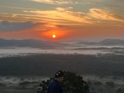 シーギリヤの上からの日の出