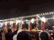 夜の神聖なプージャ