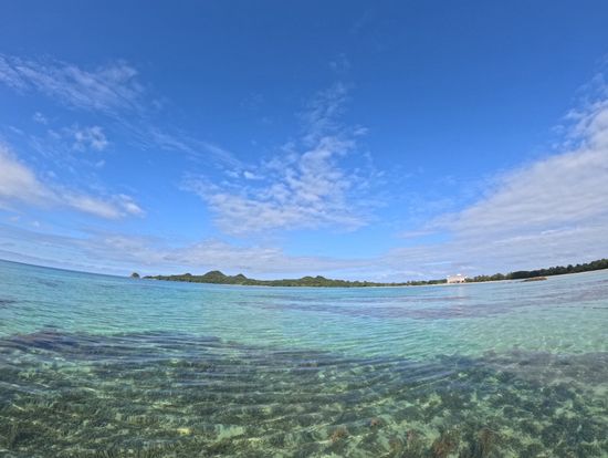 天気が良く、海が透明でした！