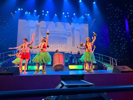 オープニングのフラ