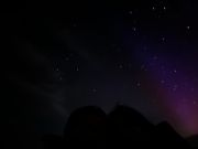 オーロラと星空