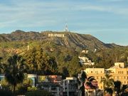 ハリウッドサイン