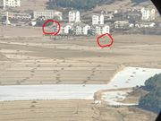 住民の姿も見えます