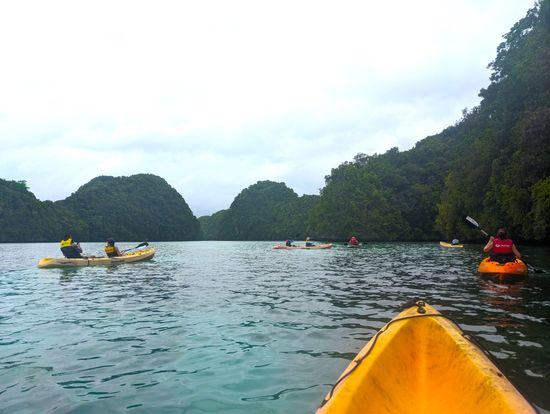 カヤック満喫中