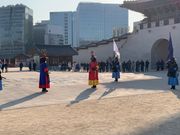 景福宮守門将交代式