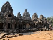 バイヨンの塔は工事中でした