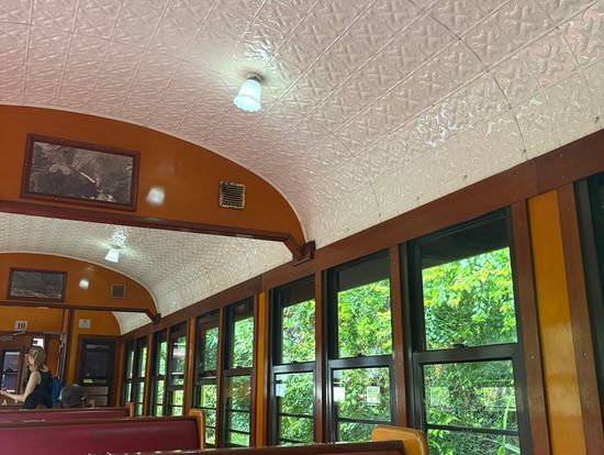 鉄道の中の写真