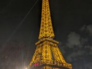乗船場所からのエッフェル塔