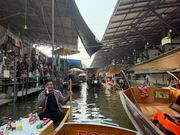 水上マーケット