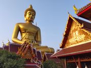 ワットパクナムにて