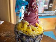 ヒロ市内でオススメの一つにあったアサイーボウル