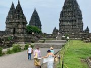 ボロブドール遺跡