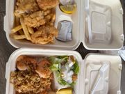 ガーリックシュリンプとフィッシュ＆チップス