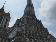 ワット・アルン全景