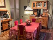 ダイニングテーブル