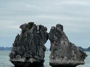 ハロン湾の夫婦岩