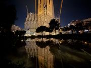 夜のバルセロナを歩いて、美味しいものを食べて、美しい景色を堪能しました。