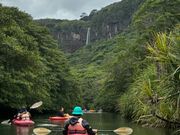 目指すははるか先に見える滝！
