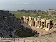 パムッカレ・ヒエロポリスの大劇場