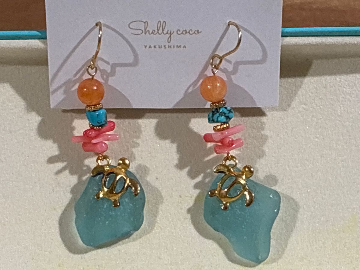 Yakushima Sea Glass Jewelry Workshop Make Your Own | VELTRA Yakushima Sea Glass Jewelry Workshop Make Your Own | VELTRA