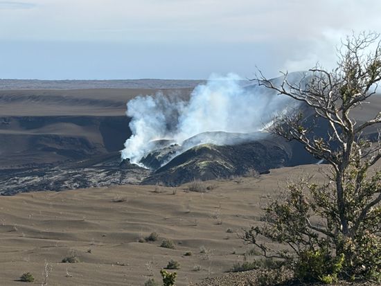 マウナケア山頂星空から日の出＆世界遺産キラウエア火山から星空ツアー