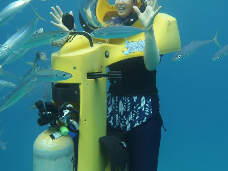 水中バイク ハワイ水中スクーター 泳げなくてもOK！シーボブで海底散歩