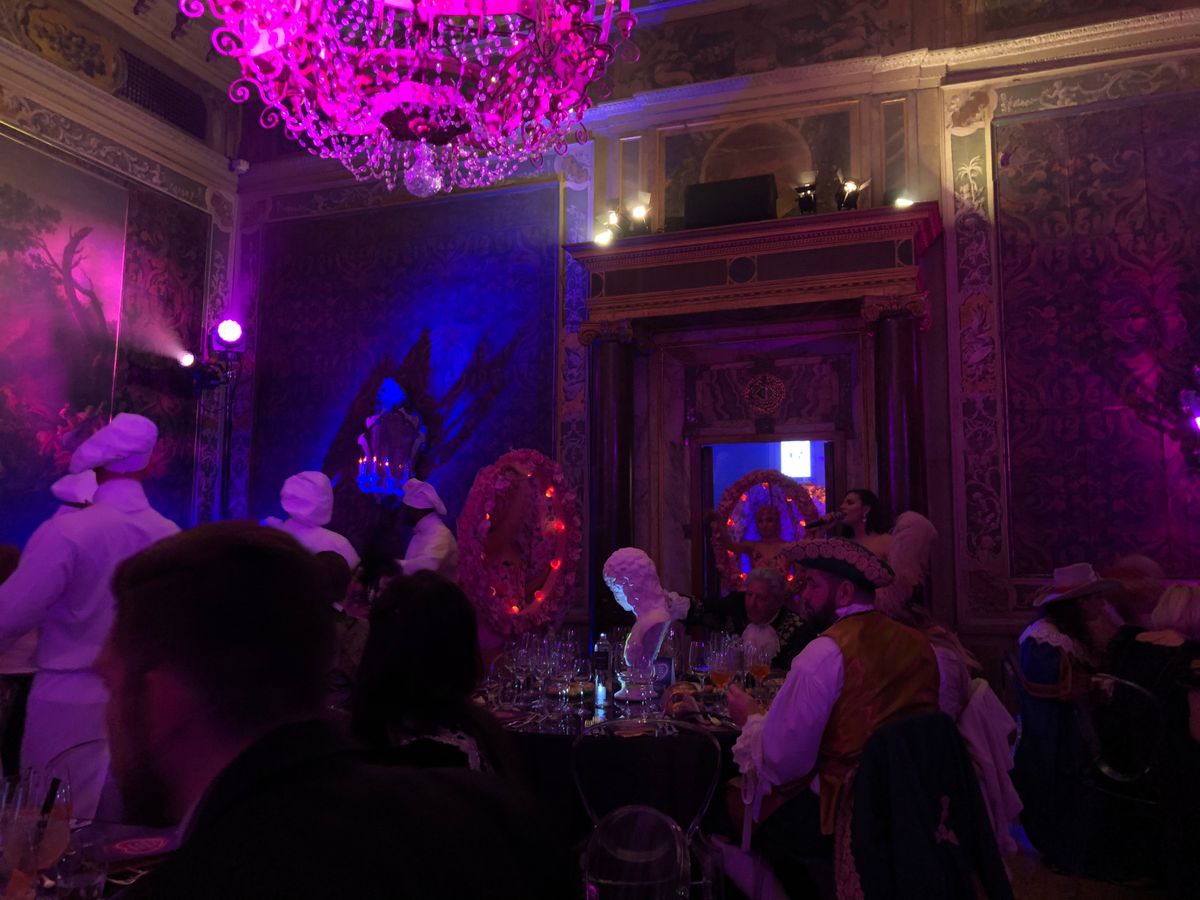 2020年2月15日～25日限定！本場のマスカレード（仮面舞踏会）を体験