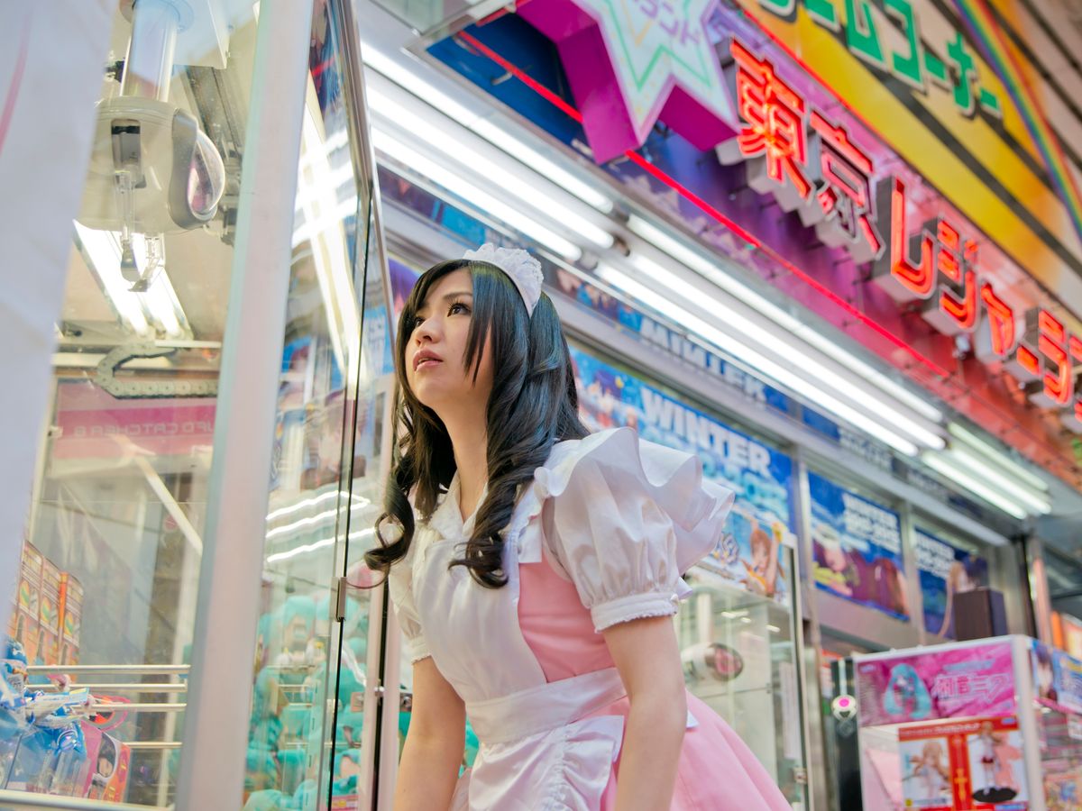 Akihabara Otaku Culture Tour with a Maid Guide 3 | VELTRA
