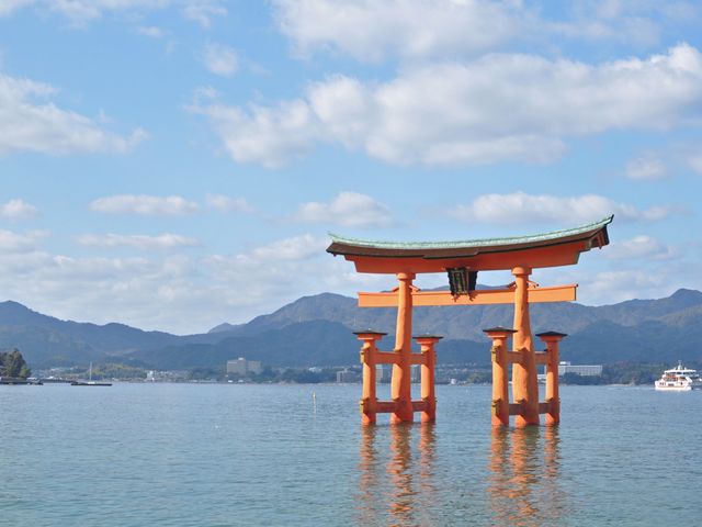 Miyajima Private Taxi Tour from Ujina or Itsukaichi Port