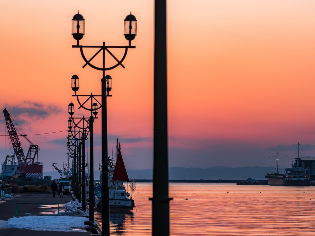 Kushiro Sunset Cruise: Enjoy top-3 world sunsets | VELTRA