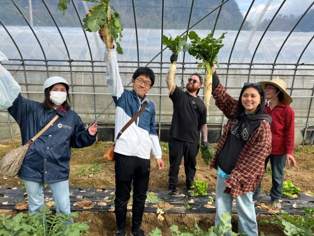 写真:「Otsukai!」農家さんから具材を集めて津和野を味わうピザづくりツアー 電動アシスト付き自転車で食材調達&クッキング体験<5時間/津和野町>
