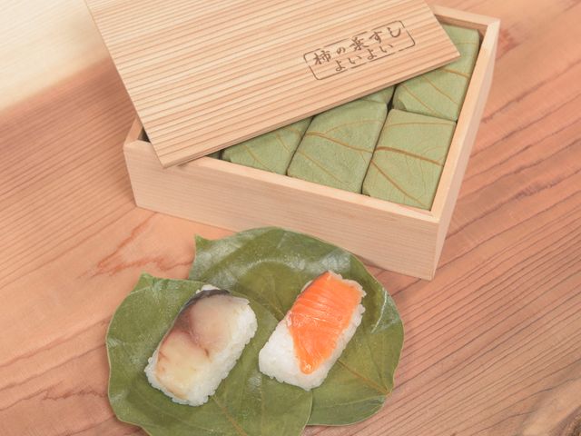 Nara Specialty “Kaki no Ha Zushi” Handmade Experience <Japanese language only>