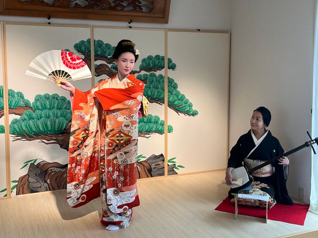 Maiko Dance, Shamisen and Tea Ceremony Experience in Hakata, Fukuoka
