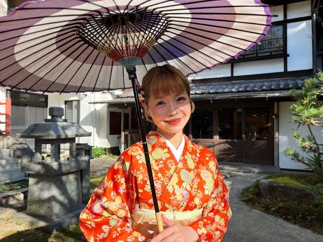 Kimono and Calligraphy Experience in Miyajima